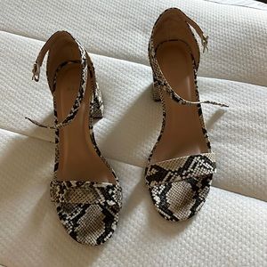 Target snake skin heels sz 7 1/2